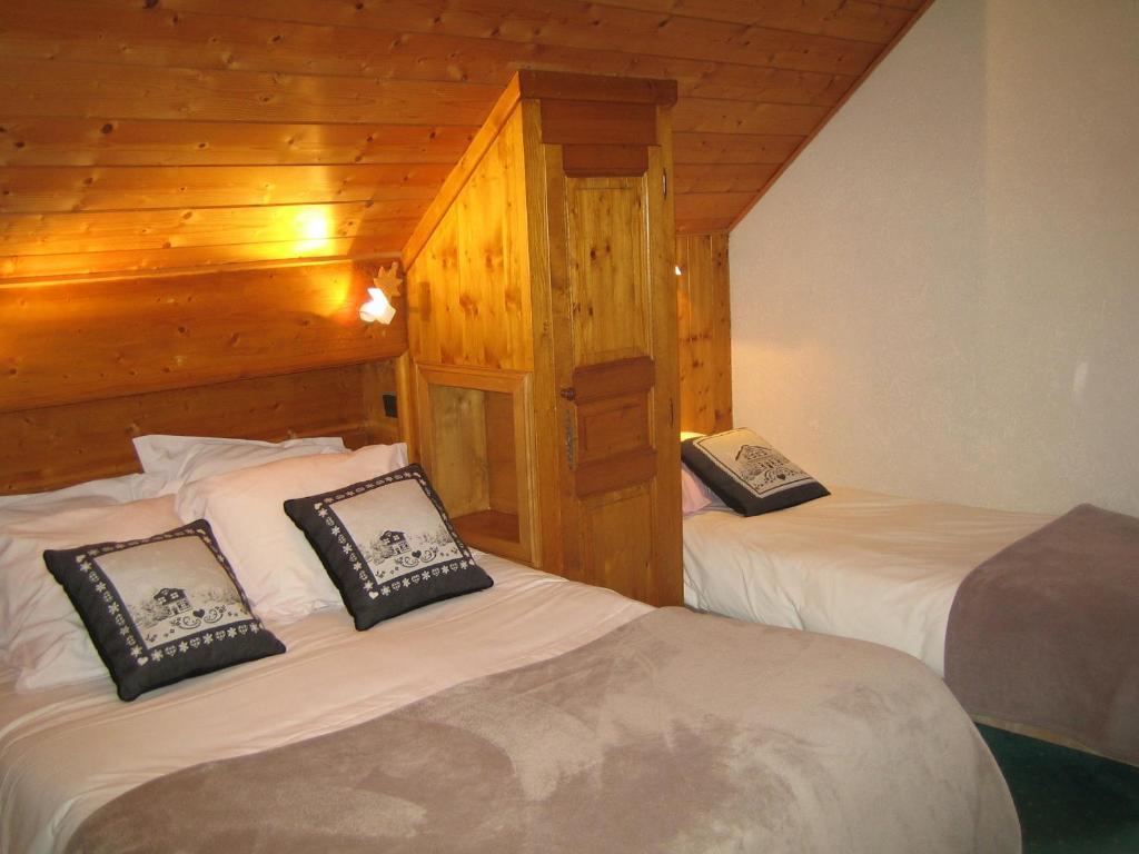 Chalet Hotel Regina Les Gets Rom bilde